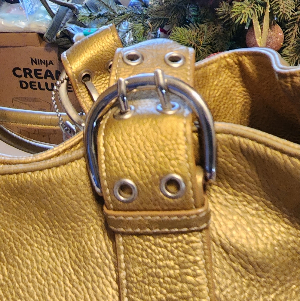 Tignanello purse - Picture 2 of 10